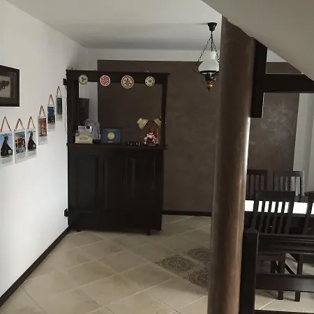 Pensiunea Rustic בית הארחה